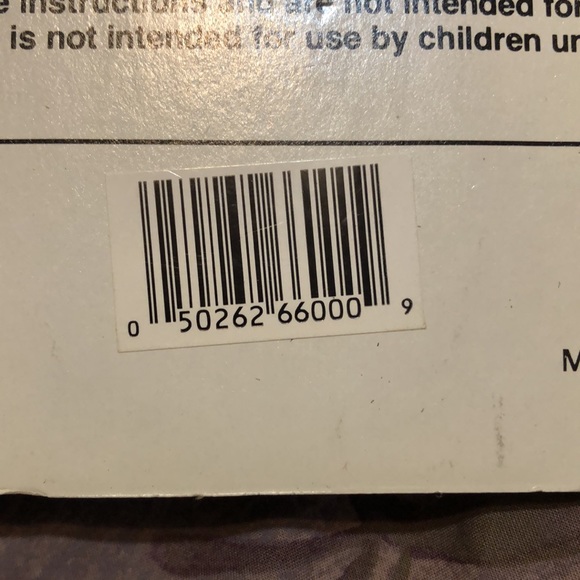 Peg-Out brain teaser game. Fun and challenging. Keep on the coffee table. - Picture 6 of 6